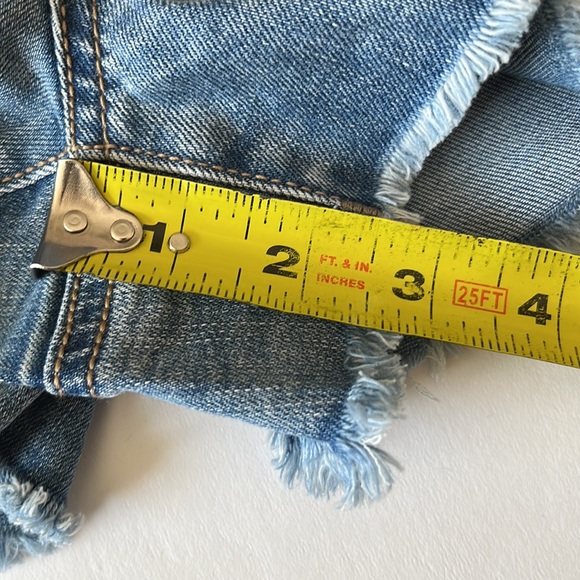 Mudd High Rise Shortie Jean Shorts - Picture 10 of 10